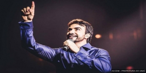 Padre Fábio de Melo faz show a favor da vida, da família e da evangelização