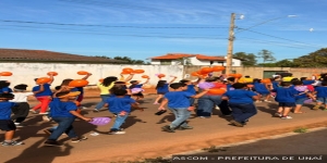 Caminhada no Mamoeiro reforça mobilização do Maio Laranja 