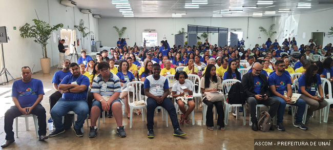 13confsocial05
