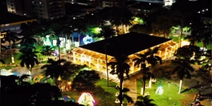 Unaí recebe oficialmente sua Iluminação de Natal